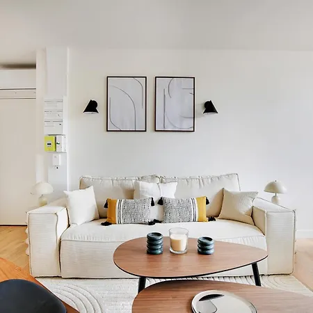 Pick A Flat's In Daumesnil - Avenue Du General Bizot דירה *