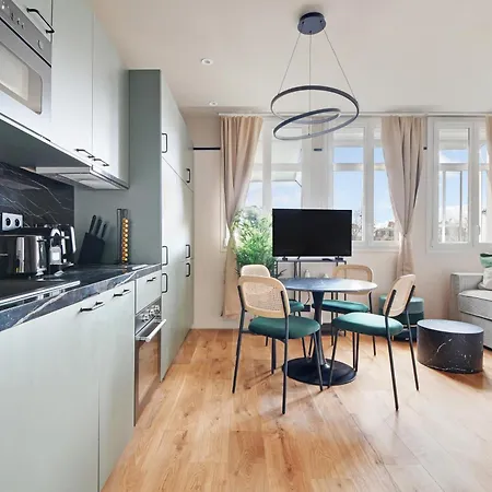 Pick A Flat's In Daumesnil - Avenue Du General Bizot