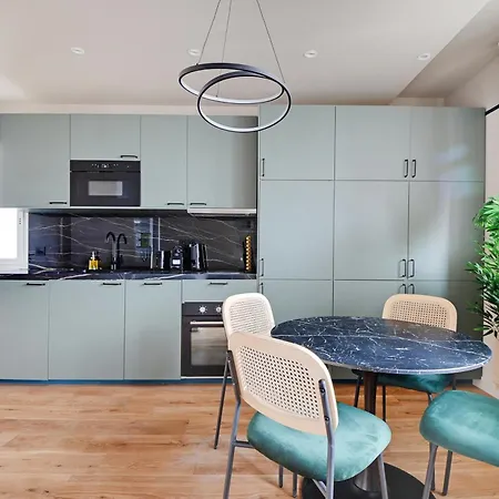 Pick A Flat's In Daumesnil - Avenue Du General Bizot Daire Paris