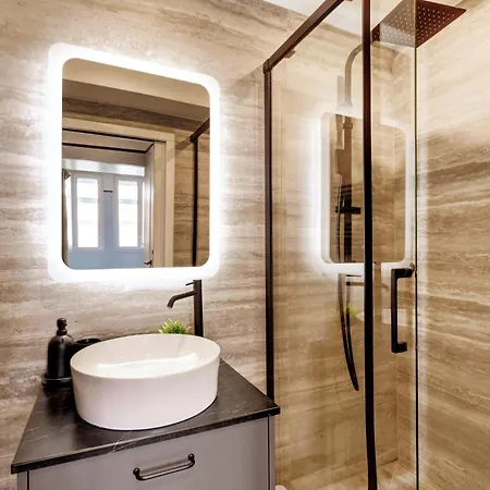 Pick A Flat's In Daumesnil - Avenue Du General Bizot Paris