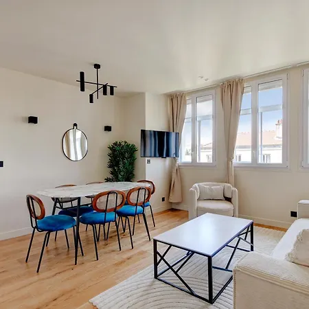 Pick A Flat's In Daumesnil - Avenue Du General Bizot Appartement Paris