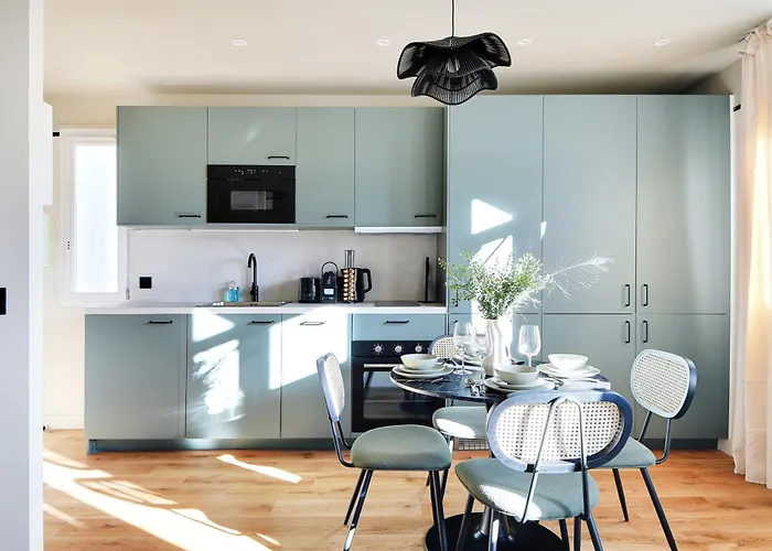 Pick A Flat's In Daumesnil - Avenue Du General Bizot Apartman *